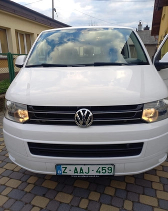 Volkswagen Caravelle cena 118000 przebieg: 104000, rok produkcji 2015 z Krzywiń małe 106